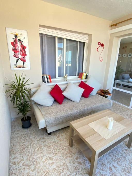 Lovely 1 Bedroom Apartment With Sea Views And Pool Estepona Zewnętrze zdjęcie