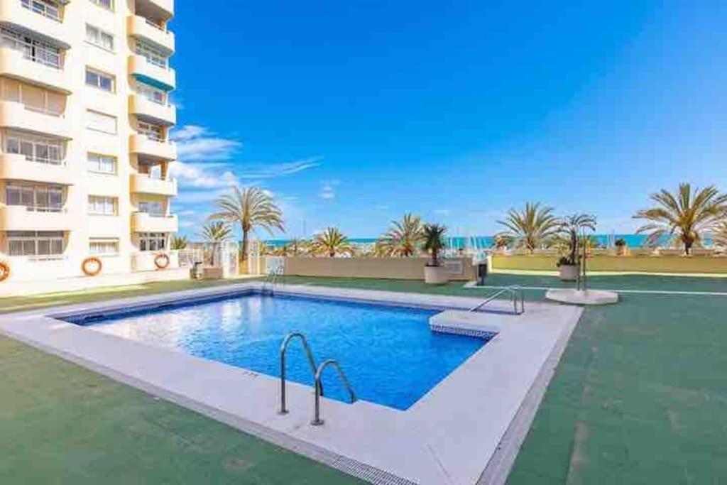 Lovely 1 Bedroom Apartment With Sea Views And Pool Estepona Zewnętrze zdjęcie
