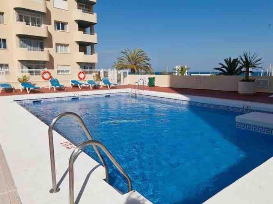 Lovely 1 Bedroom Apartment With Sea Views And Pool Estepona Zewnętrze zdjęcie